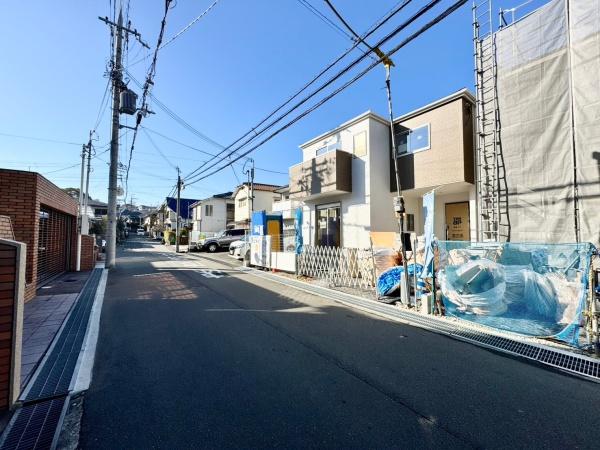 箕面市半町４丁目の新築一戸建