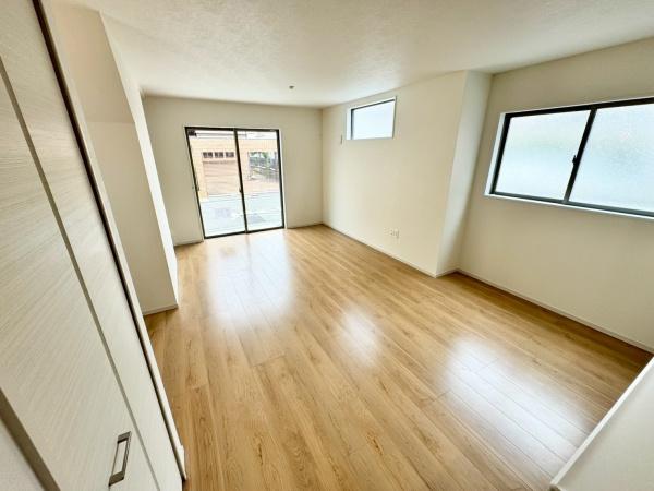 箕面市半町４丁目の新築一戸建
