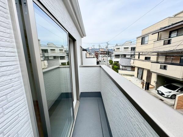箕面市半町４丁目の新築一戸建
