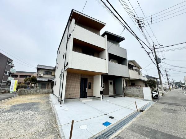 川西市久代３丁目の新築一戸建