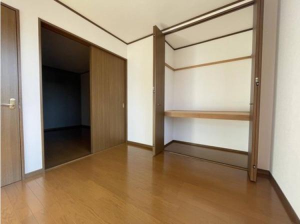 川西市東畦野２丁目の中古一戸建て
