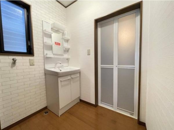 川西市東畦野２丁目の中古一戸建て