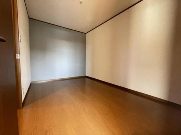 川西市東畦野２丁目の中古一戸建て