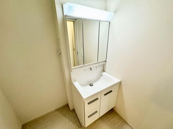 川西市西多田２丁目の新築一戸建