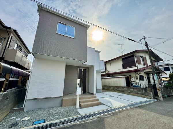 川西市西多田２丁目の新築一戸建