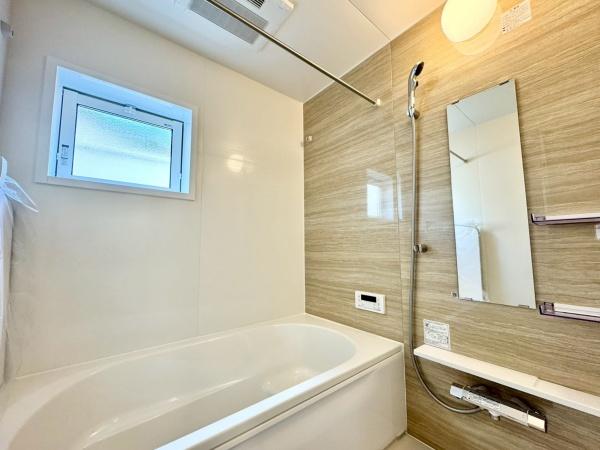 茨木市鮎川３丁目の新築一戸建