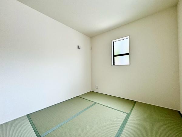 川西市西多田２丁目の新築一戸建