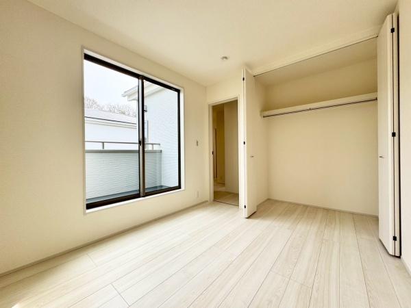 川西市西多田２丁目の新築一戸建