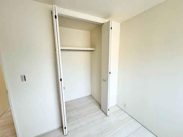 川西市西多田２丁目の新築一戸建