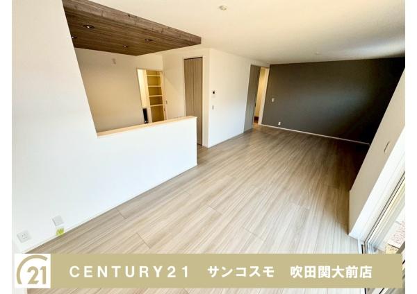川西市緑台４丁目の新築一戸建