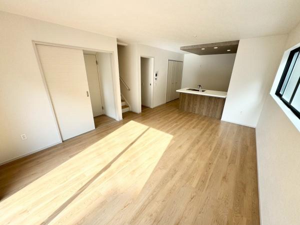 豊中市服部豊町２丁目の新築一戸建