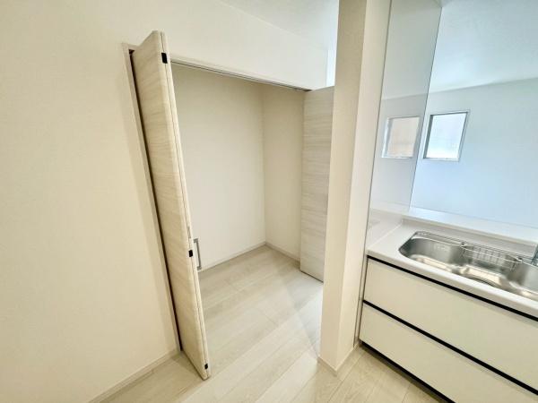 豊中市桜の町２丁目の新築一戸建