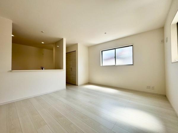 豊中市桜の町２丁目の新築一戸建