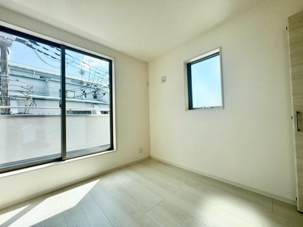 豊中市桜の町２丁目の新築一戸建