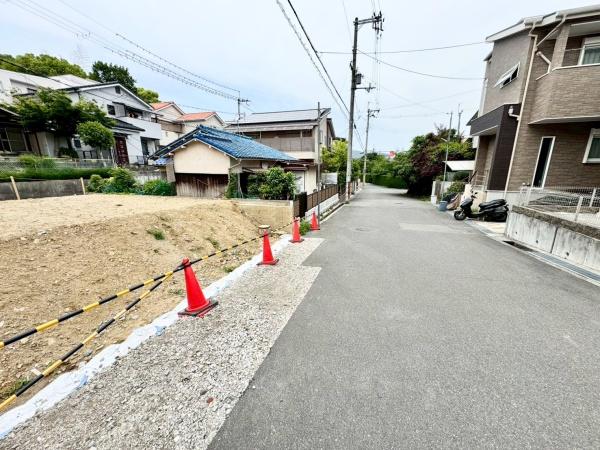 箕面市瀬川５丁目の新築一戸建