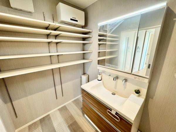 豊中市春日町４丁目の新築一戸建
