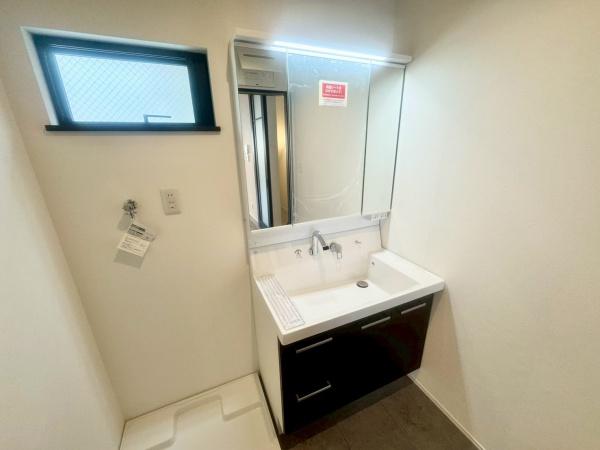 摂津市東別府４丁目の新築一戸建