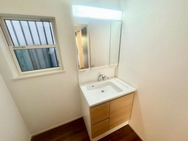 茨木市上郡１丁目の新築一戸建