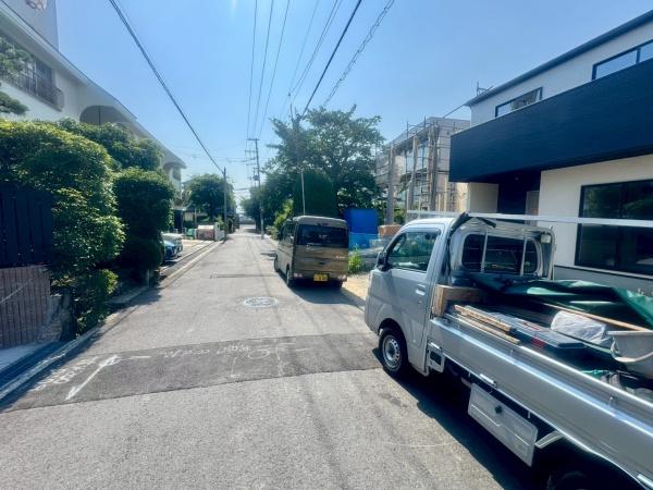 箕面市半町４丁目の新築一戸建