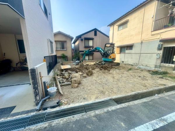 箕面市瀬川４丁目の新築一戸建