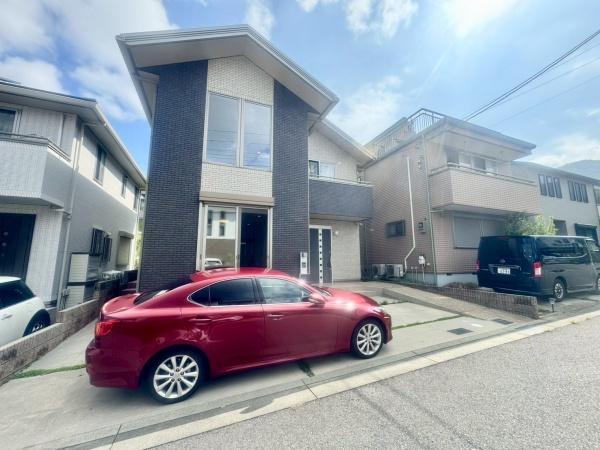 箕面市森町中１丁目の中古一戸建て