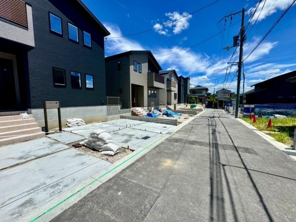箕面市粟生新家３丁目の新築一戸建