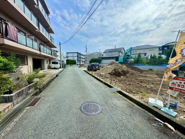 箕面市半町３丁目の新築一戸建