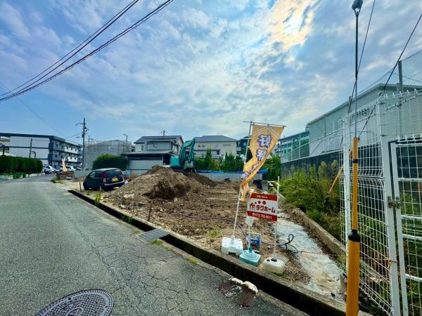 箕面市半町３丁目の新築一戸建