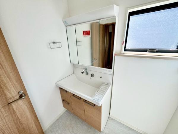 川西市東畦野２丁目の新築一戸建