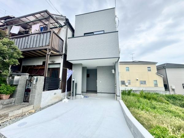 豊中市螢池北町３丁目の新築一戸建