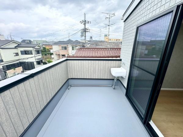豊中市螢池北町３丁目の新築一戸建