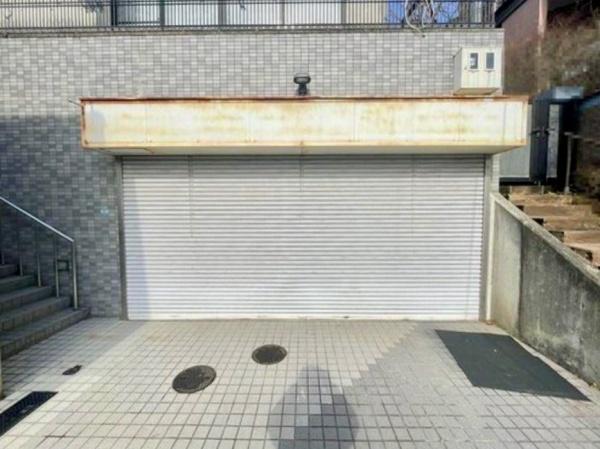 茨木市北春日丘３丁目の中古一戸建て