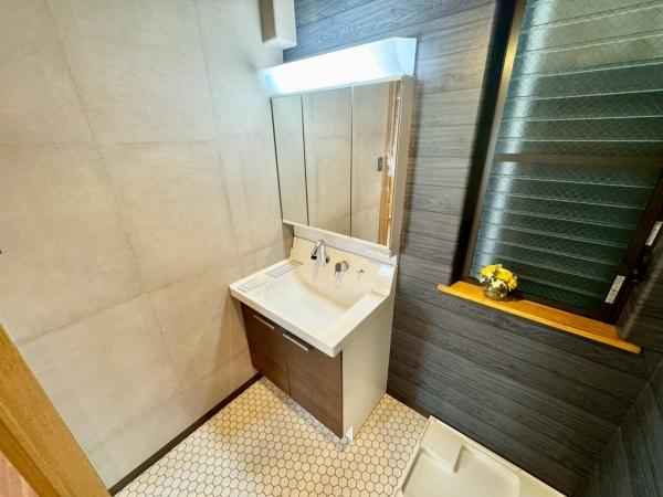 吹田市朝日町の中古一戸建て