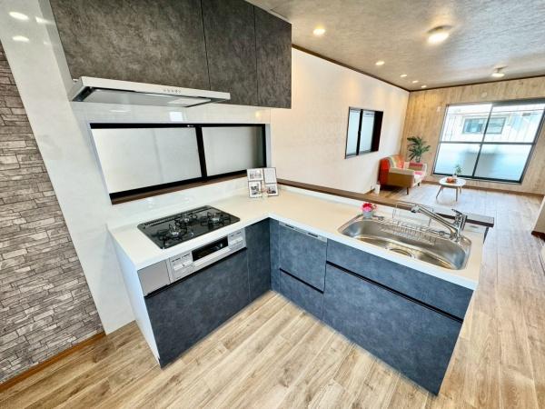 茨木市真砂１丁目の中古一戸建