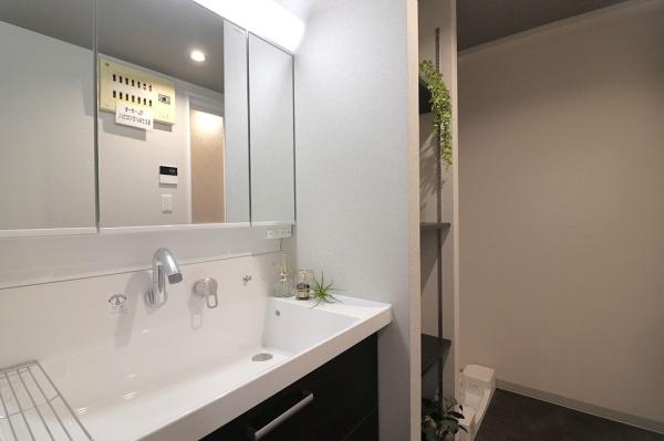 キングスクエア北大阪パークフェリス２番館