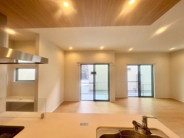 豊中市永楽荘３丁目の新築一戸建