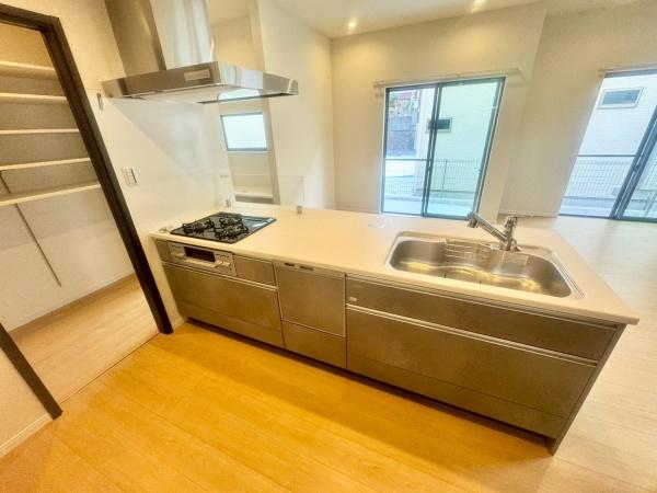 豊中市永楽荘３丁目の新築一戸建