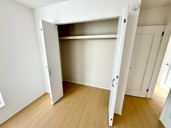 川西市火打２丁目の新築一戸建