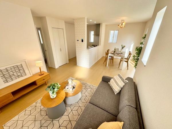 川西市火打２丁目の新築一戸建