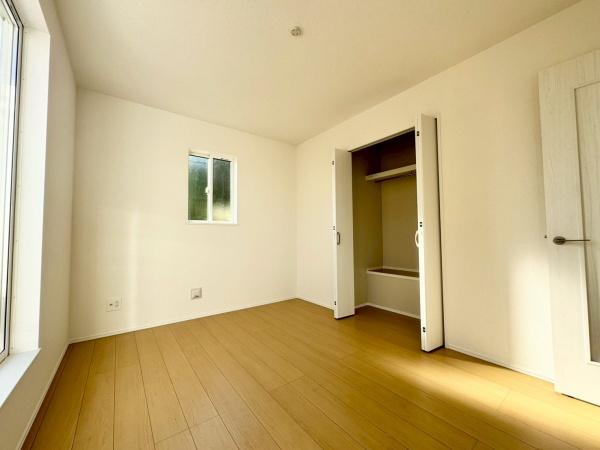 川西市火打２丁目の新築一戸建