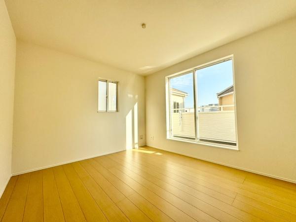 川西市火打２丁目の新築一戸建