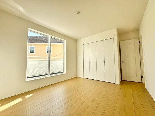 川西市火打２丁目の新築一戸建