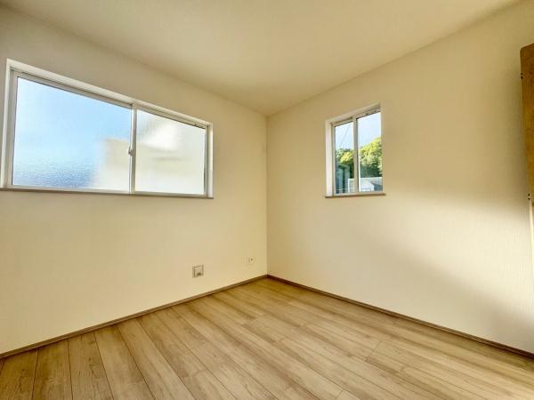 川西市火打２丁目の新築一戸建