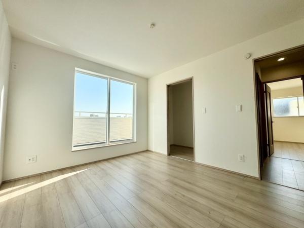 川西市火打２丁目の新築一戸建