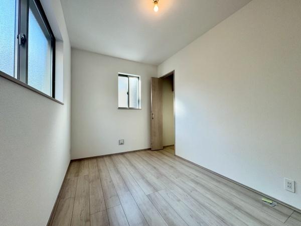 池田市天神２丁目の新築一戸建