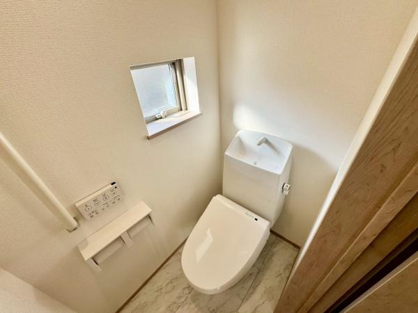 池田市天神２丁目の新築一戸建