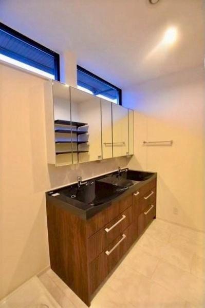 箕面市森町南２丁目の中古一戸建て