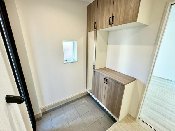 川西市霞ケ丘２丁目の新築一戸建