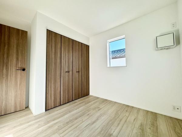 川西市霞ケ丘２丁目の新築一戸建