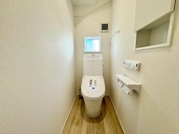 川西市霞ケ丘２丁目の新築一戸建